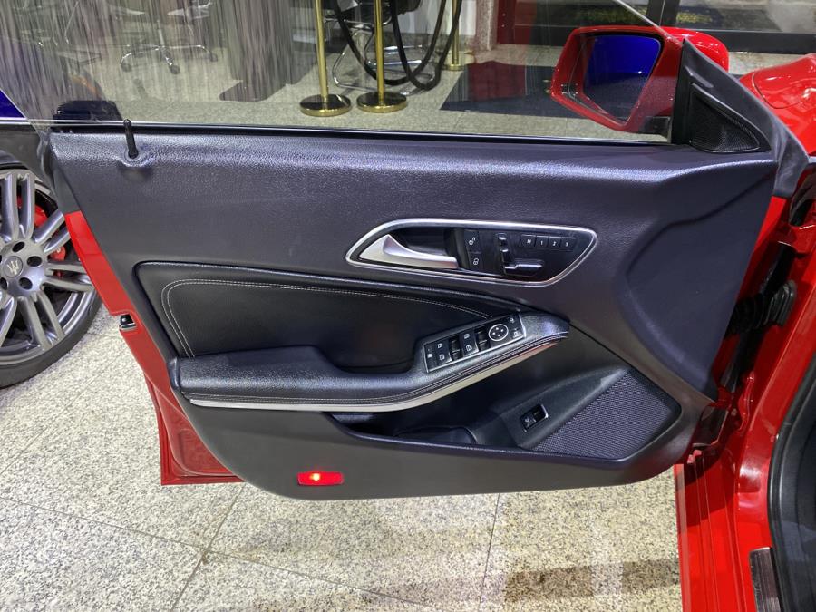 Used Mercedes-Benz CLA-Class 4dr Sdn CLA250 FWD 2014 | Dream Car Gallery. Woodbury, New York Used Mercedes-Benz CLA-Class 4dr Sdn CLA250 FWD 2014 | Dream Car Gallery. Woodbury, New York