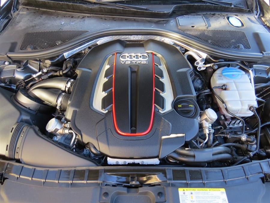 Used Audi S6 4.0T quattro Premium Plus AWD 4dr Sedan 2016 | Lake City Exports Inc. Auburn, Maine Used Audi S6 4.0T quattro Premium Plus AWD 4dr Sedan 2016 | Lake City Exports Inc. Auburn, Maine