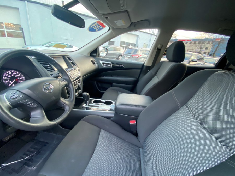 Used Nissan Pathfinder FWD SL 2019 | Inman Motors Sales. Medford, Massachusetts Used Nissan Pathfinder FWD SL 2019 | Inman Motors Sales. Medford, Massachusetts
