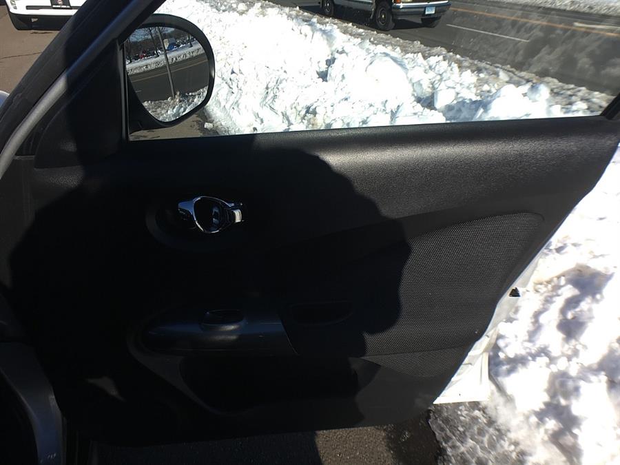 Used Nissan JUKE 5dr Wgn CVT SV FWD 2013 | Smart Buy Auto Sales, LLC. Wallingford, Connecticut Used Nissan JUKE 5dr Wgn CVT SV FWD 2013 | Smart Buy Auto Sales, LLC. Wallingford, Connecticut