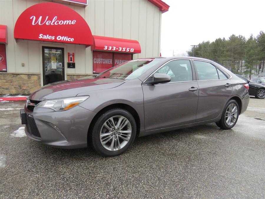 Used Toyota Camry SE 4dr Sedan 2017 | Lake City Exports Inc. Auburn, Maine Used Toyota Camry SE 4dr Sedan 2017 | Lake City Exports Inc. Auburn, Maine