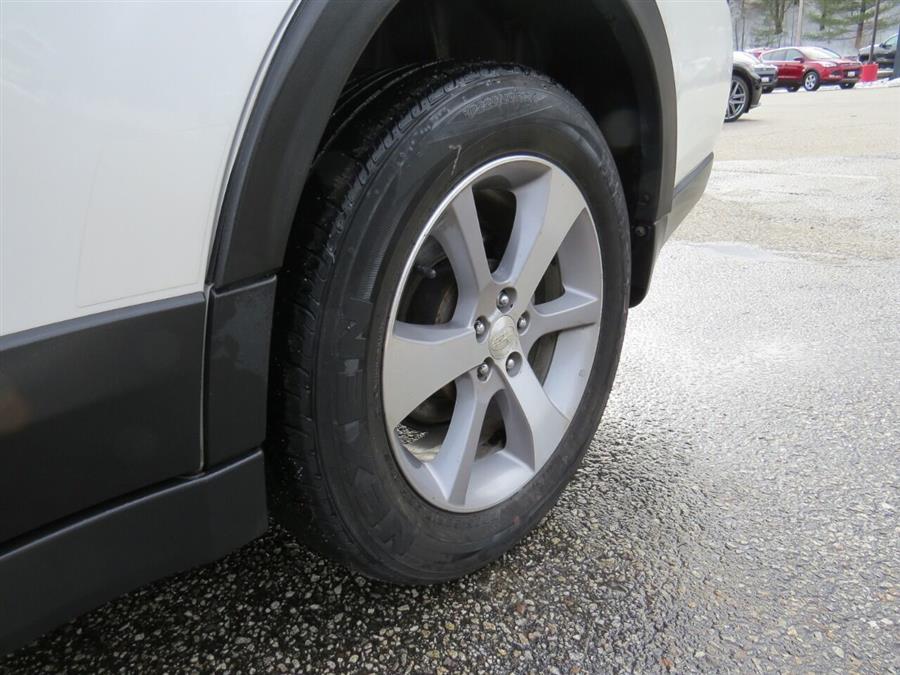 Used Subaru Outback 2.5i Limited AWD 4dr Wagon 2014 | Lake City Exports Inc. Auburn, Maine Used Subaru Outback 2.5i Limited AWD 4dr Wagon 2014 | Lake City Exports Inc. Auburn, Maine