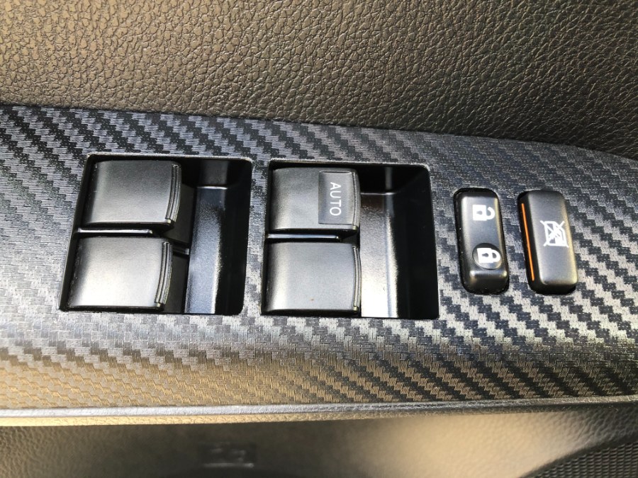 2015 Toyota RAV4 AWD 4dr XLE (Natl), available for sale in Bristol, Connecticut | Bristol Auto Center LLC. Bristol, Connecticut 2015 Toyota RAV4 AWD 4dr XLE (Natl), available for sale in Bristol, Connecticut | Bristol Auto Center LLC. Bristol, Connecticut