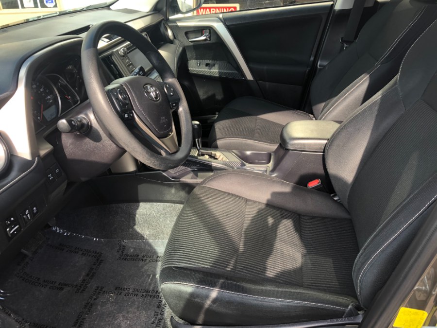 2015 Toyota RAV4 AWD 4dr XLE (Natl), available for sale in Bristol, Connecticut | Bristol Auto Center LLC. Bristol, Connecticut 2015 Toyota RAV4 AWD 4dr XLE (Natl), available for sale in Bristol, Connecticut | Bristol Auto Center LLC. Bristol, Connecticut