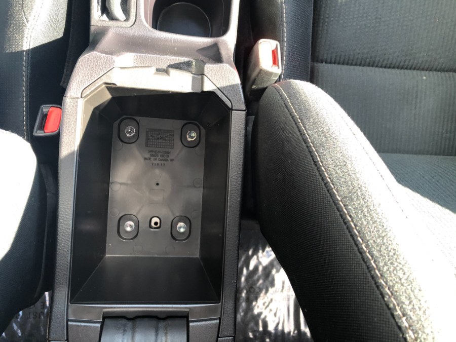 2015 Toyota RAV4 AWD 4dr XLE (Natl), available for sale in Bristol, Connecticut | Bristol Auto Center LLC. Bristol, Connecticut 2015 Toyota RAV4 AWD 4dr XLE (Natl), available for sale in Bristol, Connecticut | Bristol Auto Center LLC. Bristol, Connecticut