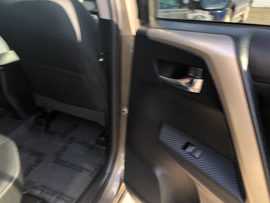 2015 Toyota RAV4 AWD 4dr XLE (Natl), available for sale in Bristol, Connecticut | Bristol Auto Center LLC. Bristol, Connecticut 2015 Toyota RAV4 AWD 4dr XLE (Natl), available for sale in Bristol, Connecticut | Bristol Auto Center LLC. Bristol, Connecticut