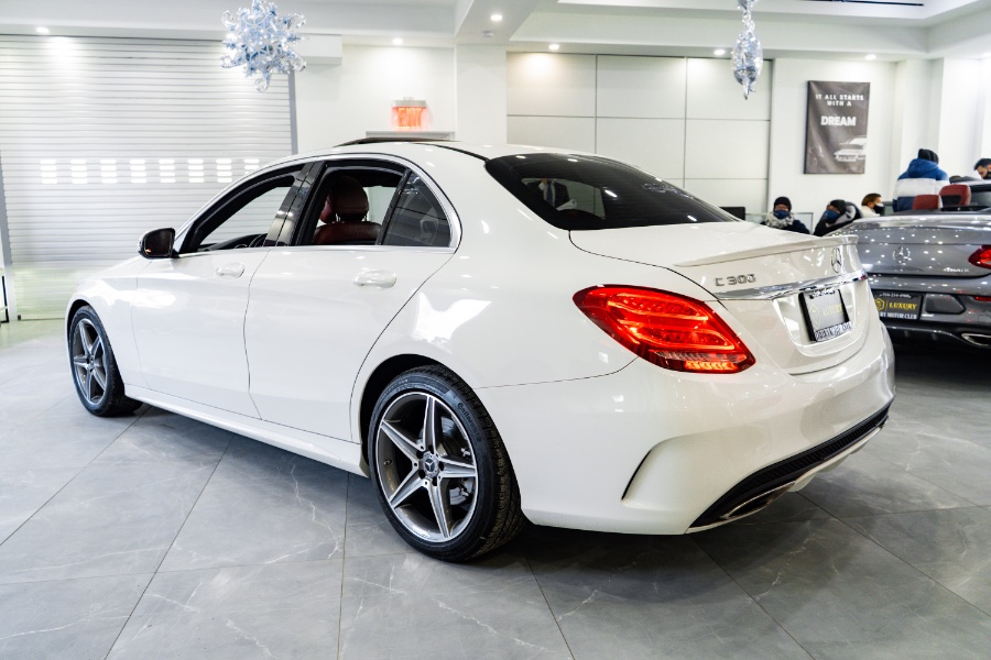 Used Mercedes-Benz C-Class C 300 Sedan 2018 | Luxury Motor Club. Franklin Square, New York Used Mercedes-Benz C-Class C 300 Sedan 2018 | Luxury Motor Club. Franklin Square, New York