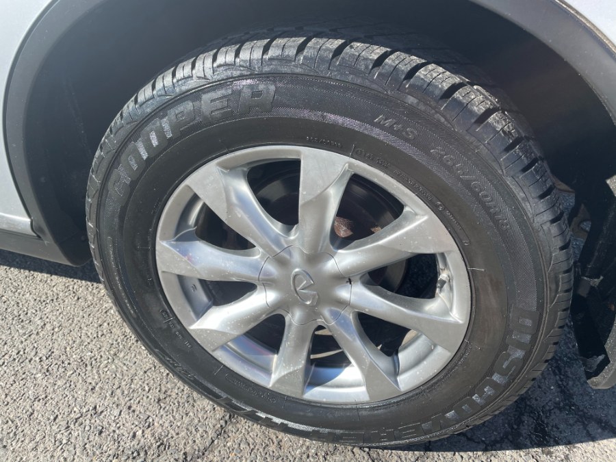 2007 Infiniti FX35 4dr AWD, available for sale in Lyndhurst, New Jersey | Cars With Deals. Lyndhurst, New Jersey 2007 Infiniti FX35 4dr AWD, available for sale in Lyndhurst, New Jersey | Cars With Deals. Lyndhurst, New Jersey