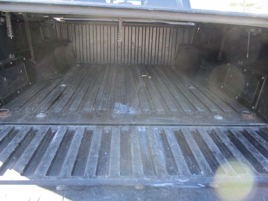 2007 Toyota Tacoma SR5 V6 4wd, available for sale in Meriden, Connecticut | Cos Central Auto. Meriden, Connecticut 2007 Toyota Tacoma SR5 V6 4wd, available for sale in Meriden, Connecticut | Cos Central Auto. Meriden, Connecticut