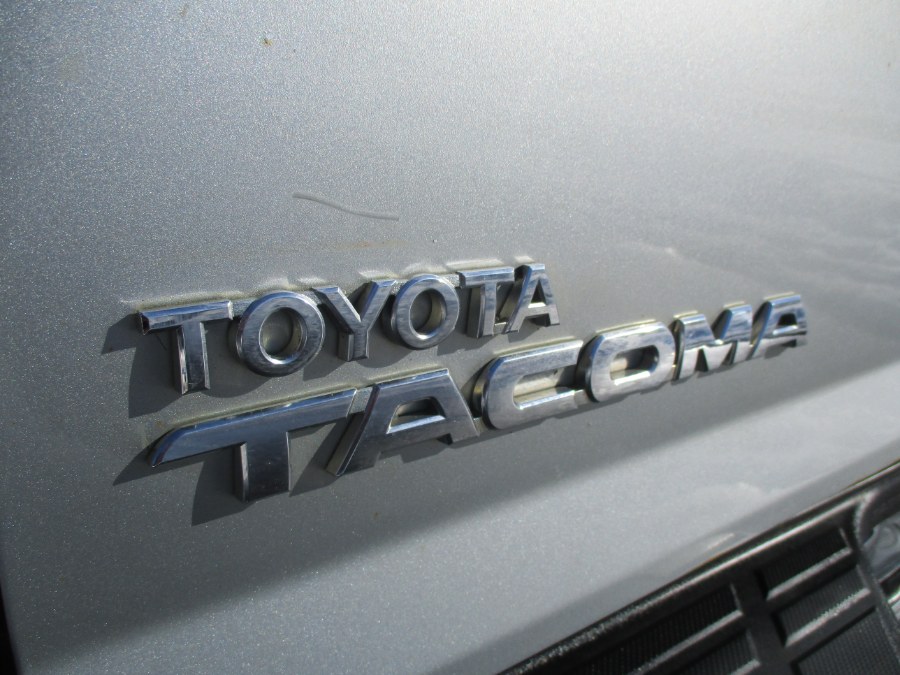 2007 Toyota Tacoma SR5 V6 4wd, available for sale in Meriden, Connecticut | Cos Central Auto. Meriden, Connecticut 2007 Toyota Tacoma SR5 V6 4wd, available for sale in Meriden, Connecticut | Cos Central Auto. Meriden, Connecticut