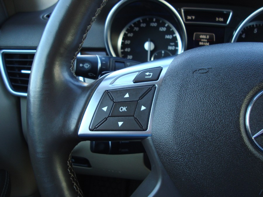 2015 Mercedes-Benz M-Class 4MATIC 4dr ML350, available for sale in Manchester, Connecticut | Yara Motors. Manchester, Connecticut 2015 Mercedes-Benz M-Class 4MATIC 4dr ML350, available for sale in Manchester, Connecticut | Yara Motors. Manchester, Connecticut