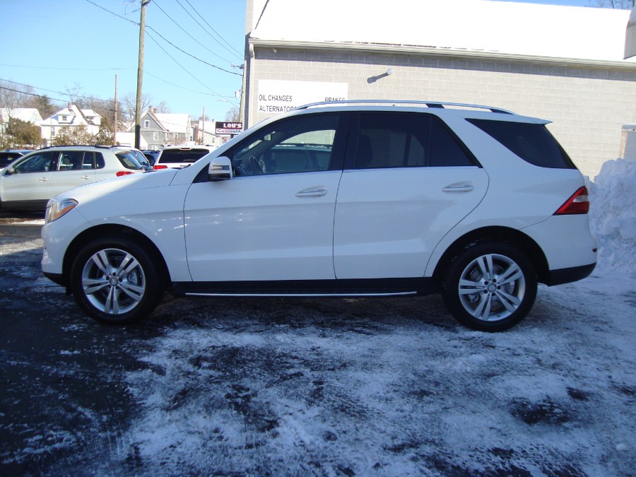 2015 Mercedes-Benz M-Class 4MATIC 4dr ML350, available for sale in Manchester, Connecticut | Yara Motors. Manchester, Connecticut 2015 Mercedes-Benz M-Class 4MATIC 4dr ML350, available for sale in Manchester, Connecticut | Yara Motors. Manchester, Connecticut