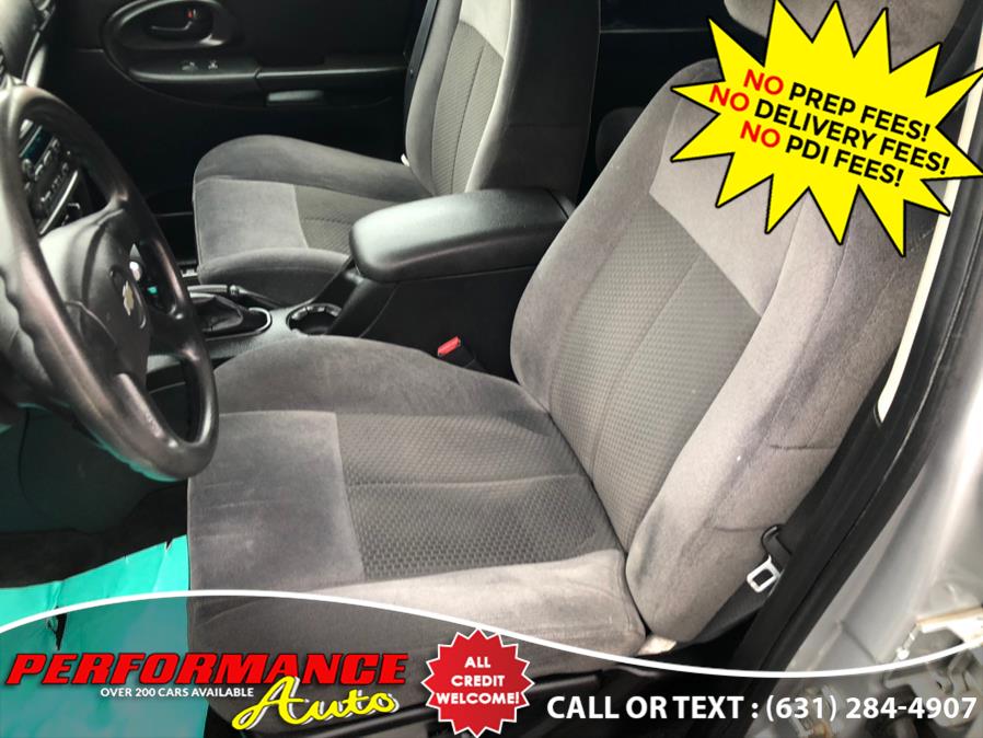 2009 Chevrolet TrailBlazer 4WD 4dr LT w/1LT, available for sale in Bohemia, New York | Performance Auto Inc. Bohemia, New York 2009 Chevrolet TrailBlazer 4WD 4dr LT w/1LT, available for sale in Bohemia, New York | Performance Auto Inc. Bohemia, New York