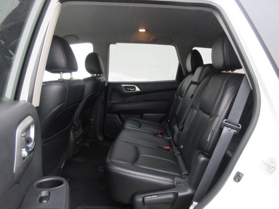 2019 Nissan Pathfinder 4x4 SL, available for sale in Linden, New Jersey | Route 27 Auto Mall. Linden, New Jersey 2019 Nissan Pathfinder 4x4 SL, available for sale in Linden, New Jersey | Route 27 Auto Mall. Linden, New Jersey