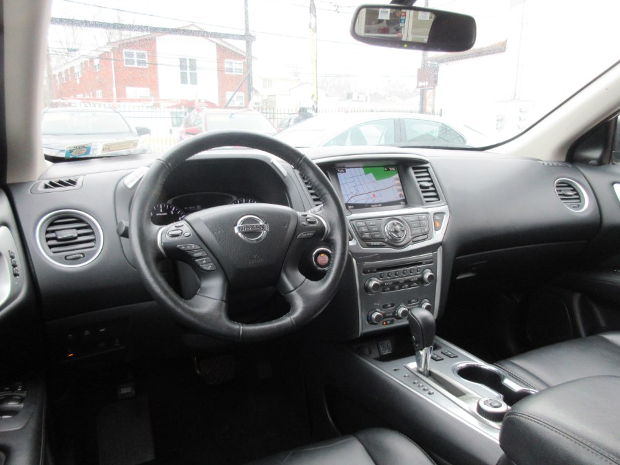 2019 Nissan Pathfinder 4x4 SL, available for sale in Linden, New Jersey | Route 27 Auto Mall. Linden, New Jersey 2019 Nissan Pathfinder 4x4 SL, available for sale in Linden, New Jersey | Route 27 Auto Mall. Linden, New Jersey