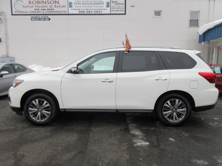 2019 Nissan Pathfinder 4x4 SL, available for sale in Linden, New Jersey | Route 27 Auto Mall. Linden, New Jersey 2019 Nissan Pathfinder 4x4 SL, available for sale in Linden, New Jersey | Route 27 Auto Mall. Linden, New Jersey