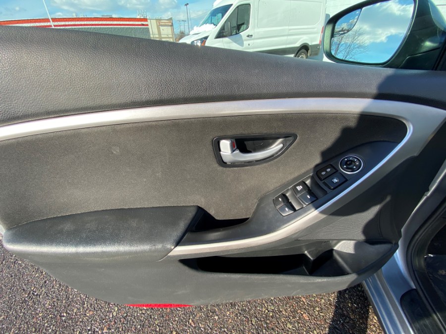 Used Hyundai Elantra GT 5dr HB Auto 2016 | Inman Motors Sales. Medford, Massachusetts Used Hyundai Elantra GT 5dr HB Auto 2016 | Inman Motors Sales. Medford, Massachusetts
