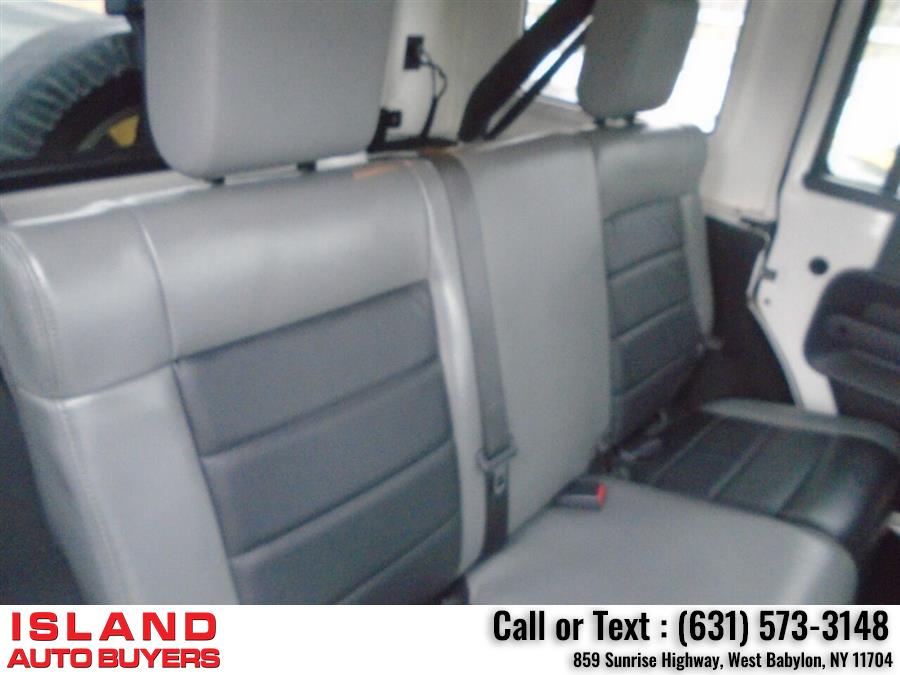 Used Jeep Wrangler Unlimited Sahara 4x4 4dr SUV 2010 | Island Auto Buyers. West Babylon, New York Used Jeep Wrangler Unlimited Sahara 4x4 4dr SUV 2010 | Island Auto Buyers. West Babylon, New York