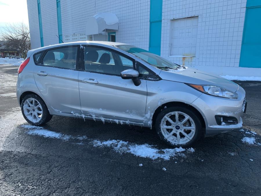 2015 Ford Fiesta 5dr HB SE, available for sale in Milford, Connecticut | Dealertown Auto Wholesalers. Milford, Connecticut