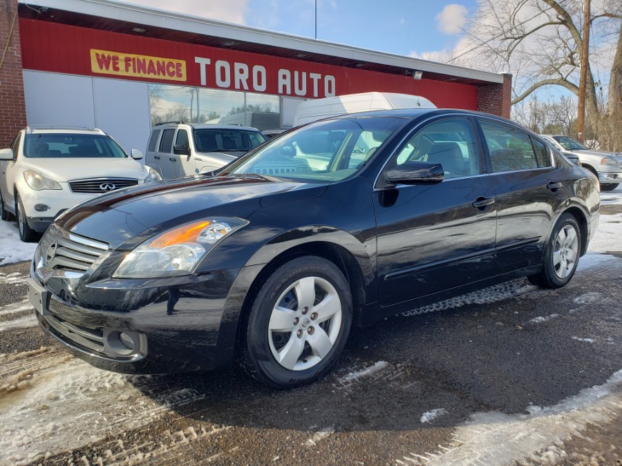 2007 Nissan Altima CVT 2.5 S - Sunroof, available for sale in East Windsor, Connecticut | Toro Auto. East Windsor, Connecticut