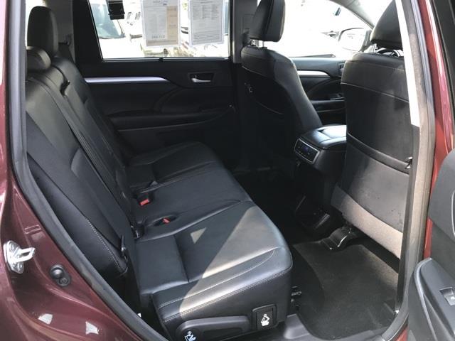Used Toyota Highlander XLE 2017 | Hillside Auto Outlet. Jamaica, New York Used Toyota Highlander XLE 2017 | Hillside Auto Outlet. Jamaica, New York
