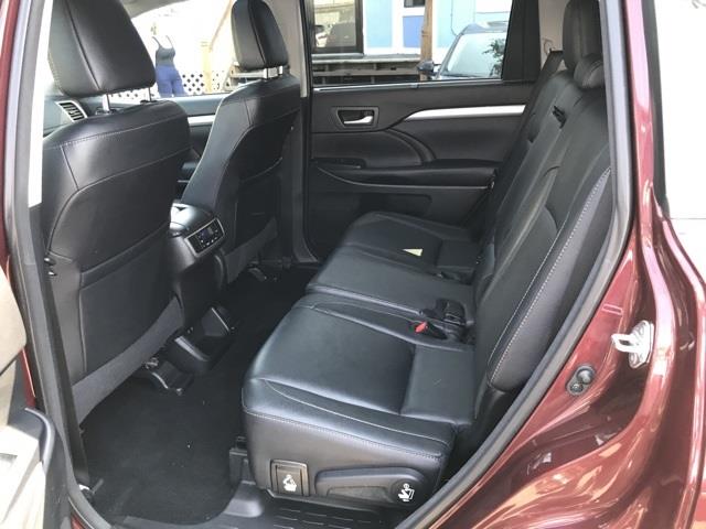 Used Toyota Highlander XLE 2017 | Hillside Auto Outlet. Jamaica, New York Used Toyota Highlander XLE 2017 | Hillside Auto Outlet. Jamaica, New York