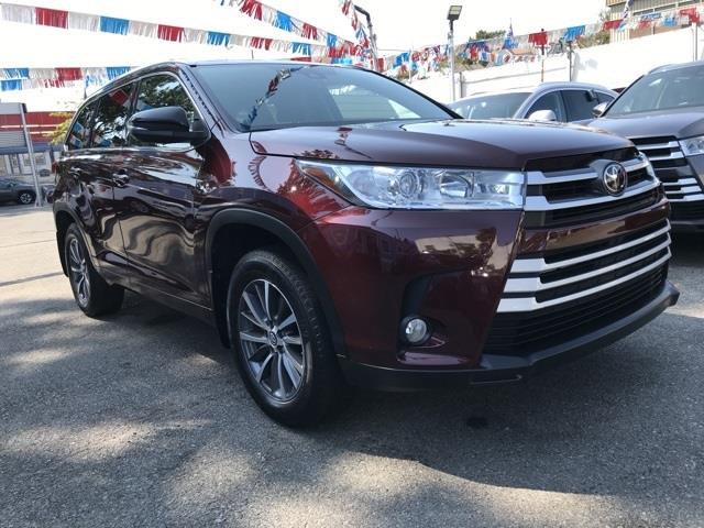 Used Toyota Highlander XLE 2017 | Hillside Auto Outlet. Jamaica, New York Used Toyota Highlander XLE 2017 | Hillside Auto Outlet. Jamaica, New York