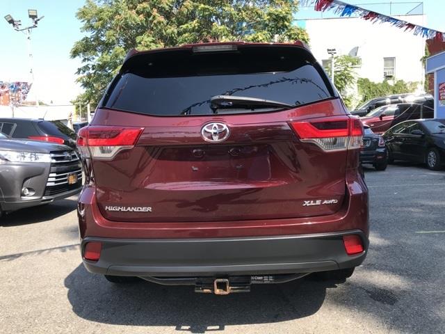 Used Toyota Highlander XLE 2017 | Hillside Auto Outlet. Jamaica, New York Used Toyota Highlander XLE 2017 | Hillside Auto Outlet. Jamaica, New York