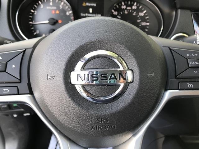 Used Nissan Rogue SV 2017 | Hillside Auto Outlet. Jamaica, New York Used Nissan Rogue SV 2017 | Hillside Auto Outlet. Jamaica, New York