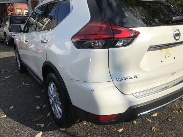Used Nissan Rogue SV 2017 | Hillside Auto Outlet. Jamaica, New York Used Nissan Rogue SV 2017 | Hillside Auto Outlet. Jamaica, New York