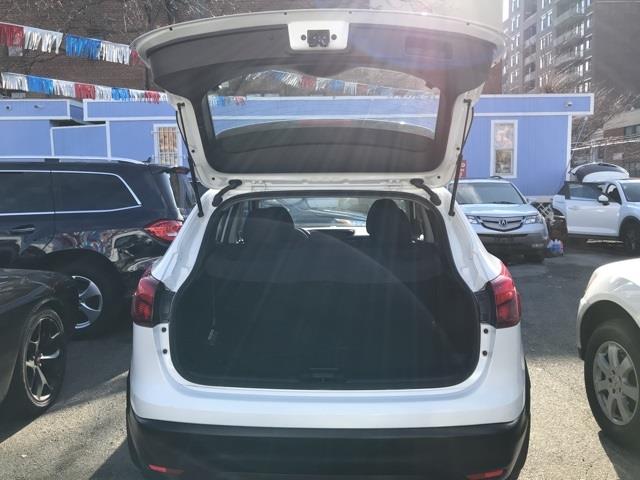 Used Nissan Rogue Sport SV 2017 | Hillside Auto Outlet. Jamaica, New York Used Nissan Rogue Sport SV 2017 | Hillside Auto Outlet. Jamaica, New York