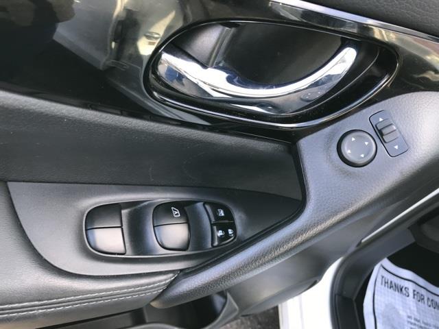 Used Nissan Rogue Sport SV 2017 | Hillside Auto Outlet. Jamaica, New York Used Nissan Rogue Sport SV 2017 | Hillside Auto Outlet. Jamaica, New York