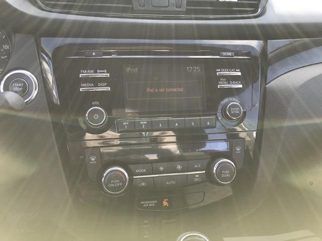 Used Nissan Rogue Sport SV 2017 | Hillside Auto Outlet. Jamaica, New York Used Nissan Rogue Sport SV 2017 | Hillside Auto Outlet. Jamaica, New York