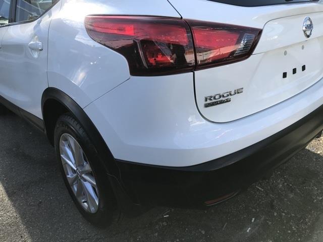 Used Nissan Rogue Sport SV 2017 | Hillside Auto Outlet. Jamaica, New York Used Nissan Rogue Sport SV 2017 | Hillside Auto Outlet. Jamaica, New York