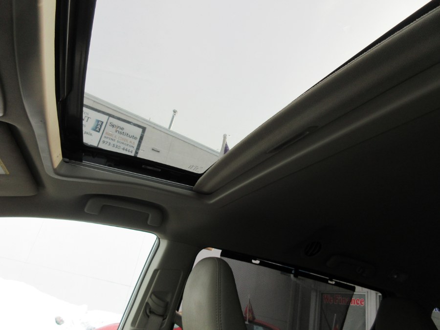 2019 Toyota Sienna XLE FWD 8-Passenger (Natl), available for sale in Linden, New Jersey | Route 27 Auto Mall. Linden, New Jersey 2019 Toyota Sienna XLE FWD 8-Passenger (Natl), available for sale in Linden, New Jersey | Route 27 Auto Mall. Linden, New Jersey