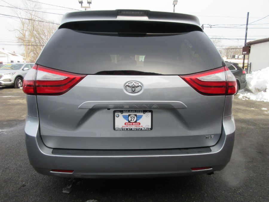 2019 Toyota Sienna XLE FWD 8-Passenger (Natl), available for sale in Linden, New Jersey | Route 27 Auto Mall. Linden, New Jersey 2019 Toyota Sienna XLE FWD 8-Passenger (Natl), available for sale in Linden, New Jersey | Route 27 Auto Mall. Linden, New Jersey