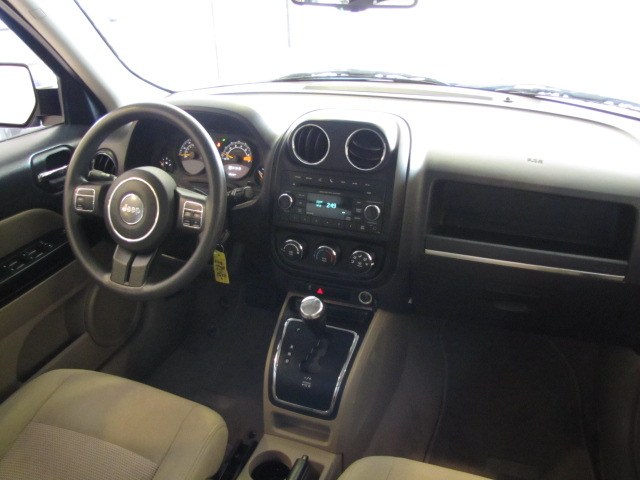 2017 Jeep Patriot Sport FWD, available for sale in Placentia, California | Auto Network Group Inc. Placentia, California 2017 Jeep Patriot Sport FWD, available for sale in Placentia, California | Auto Network Group Inc. Placentia, California