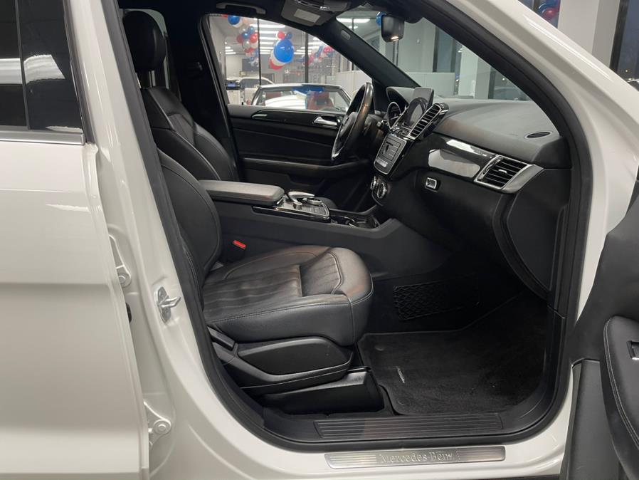 2017 Mercedes-Benz GLE GLE 350 4MATIC SUV, available for sale in Inwood, New York | 5 Towns Drive. Inwood, New York 2017 Mercedes-Benz GLE GLE 350 4MATIC SUV, available for sale in Inwood, New York | 5 Towns Drive. Inwood, New York