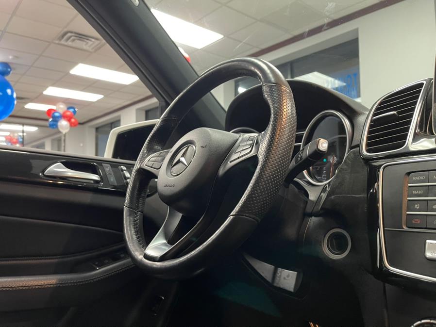 2017 Mercedes-Benz GLE GLE 350 4MATIC SUV, available for sale in Inwood, New York | 5 Towns Drive. Inwood, New York 2017 Mercedes-Benz GLE GLE 350 4MATIC SUV, available for sale in Inwood, New York | 5 Towns Drive. Inwood, New York