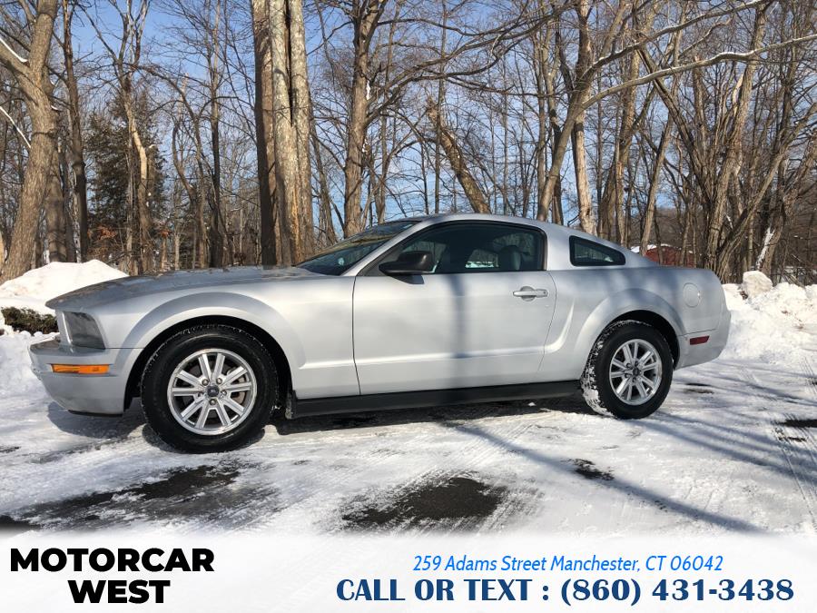 2007 Ford Mustang 2dr Cpe Deluxe, available for sale in Manchester, Connecticut | Motorcar West. Manchester, Connecticut
