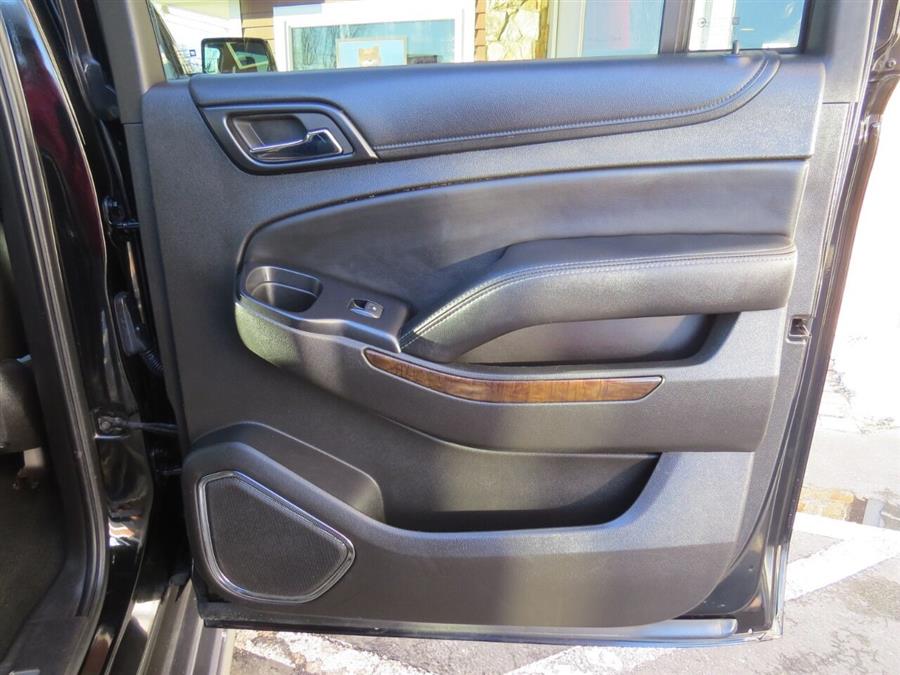 Used Chevrolet Suburban LT 1500 4x4 4dr SUV 2015 | Lake City Exports Inc. Auburn, Maine Used Chevrolet Suburban LT 1500 4x4 4dr SUV 2015 | Lake City Exports Inc. Auburn, Maine
