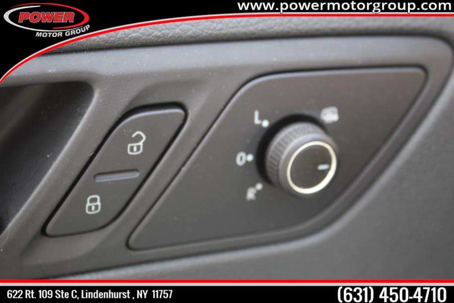 2017 Volkswagen Jetta GLI GLI Auto, available for sale in Lindenhurst, New York | Power Motor Group. Lindenhurst, New York 2017 Volkswagen Jetta GLI GLI Auto, available for sale in Lindenhurst, New York | Power Motor Group. Lindenhurst, New York