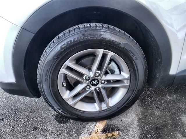 Used Hyundai Santa Fe Sport 2.4 Base 2017 | Prestige Auto Cars LLC. New Britain, Connecticut Used Hyundai Santa Fe Sport 2.4 Base 2017 | Prestige Auto Cars LLC. New Britain, Connecticut