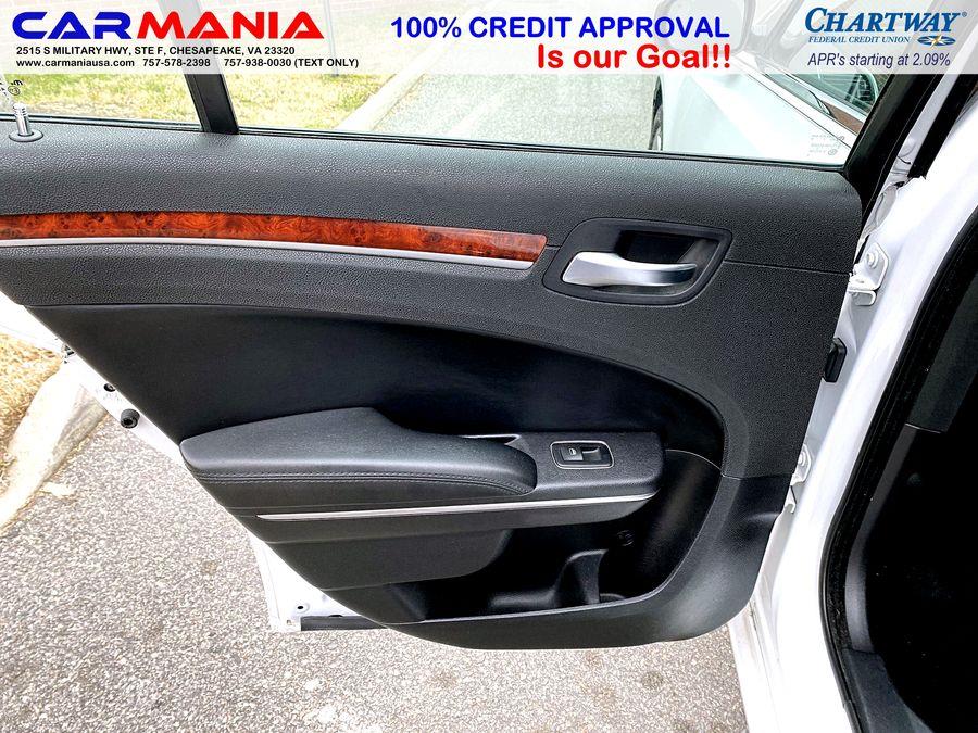 Used Chrysler 300 4dr Sdn V6 Limited RWD 2012 | CARMANIA USA. Chesapeake, Virginia Used Chrysler 300 4dr Sdn V6 Limited RWD 2012 | CARMANIA USA. Chesapeake, Virginia