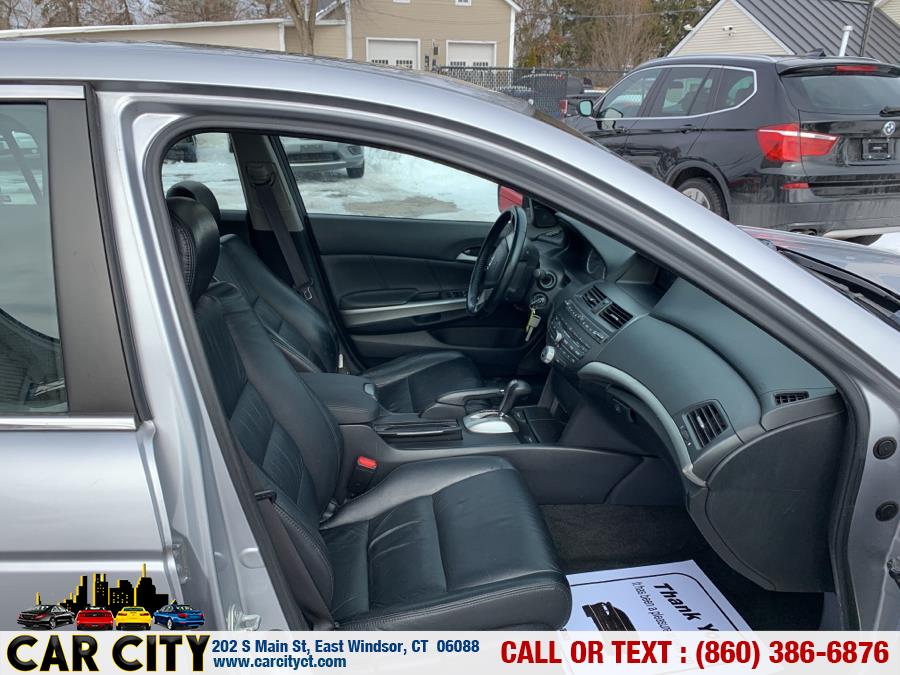 2009 Honda Accord Sdn 4dr I4 Auto EX-L, available for sale in East Windsor, Connecticut | Car City LLC. East Windsor, Connecticut 2009 Honda Accord Sdn 4dr I4 Auto EX-L, available for sale in East Windsor, Connecticut | Car City LLC. East Windsor, Connecticut