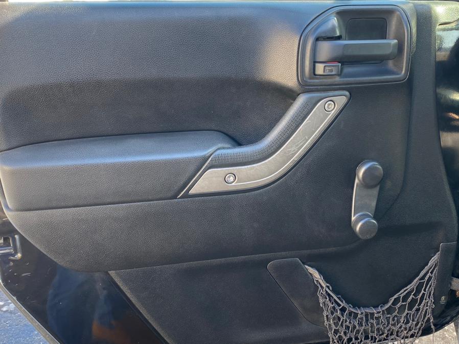 Used Jeep Wrangler Unlimited 4WD 4dr Sport 2014 | Lava Motors 2 Inc. Canton, Connecticut Used Jeep Wrangler Unlimited 4WD 4dr Sport 2014 | Lava Motors 2 Inc. Canton, Connecticut