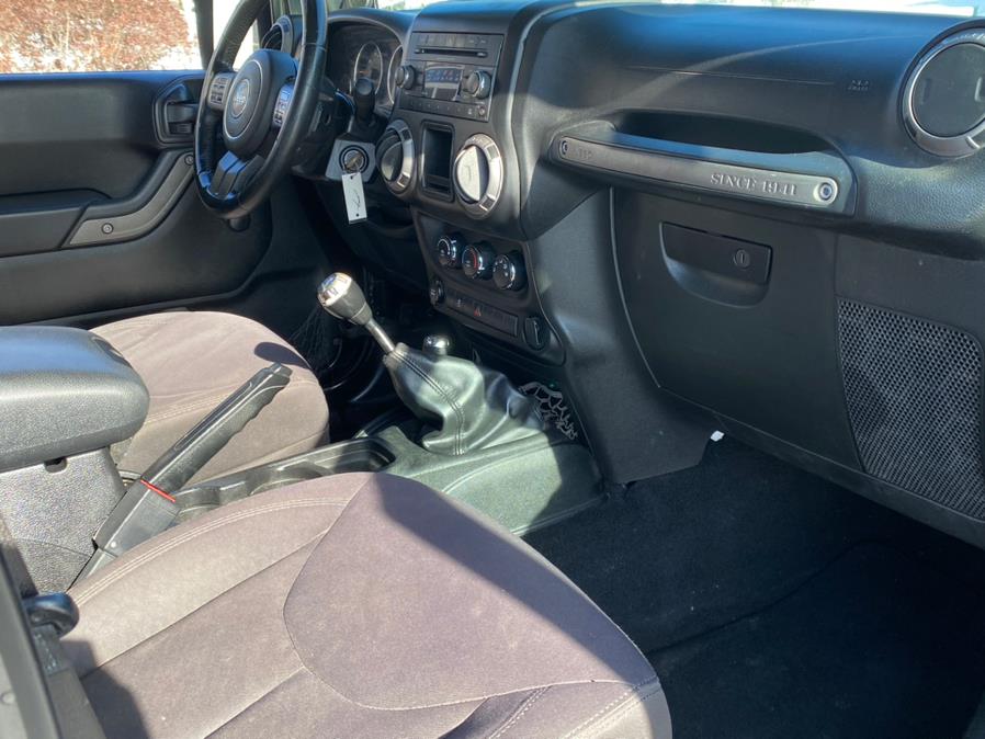 Used Jeep Wrangler Unlimited 4WD 4dr Sport 2014 | Lava Motors 2 Inc. Canton, Connecticut Used Jeep Wrangler Unlimited 4WD 4dr Sport 2014 | Lava Motors 2 Inc. Canton, Connecticut