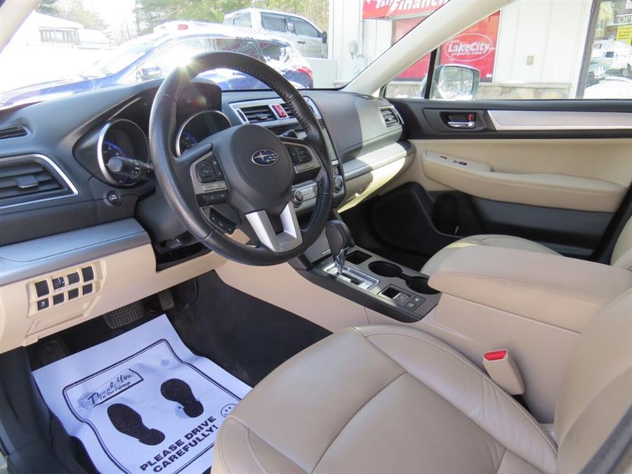 Used Subaru Outback 2.5i Premium AWD 4dr Wagon 2016 | Lake City Exports Inc. Auburn, Maine Used Subaru Outback 2.5i Premium AWD 4dr Wagon 2016 | Lake City Exports Inc. Auburn, Maine