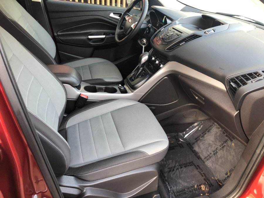 2016 Ford Escape 4WD 4dr SE, available for sale in Bristol, Connecticut | Bristol Auto Center LLC. Bristol, Connecticut 2016 Ford Escape 4WD 4dr SE, available for sale in Bristol, Connecticut | Bristol Auto Center LLC. Bristol, Connecticut