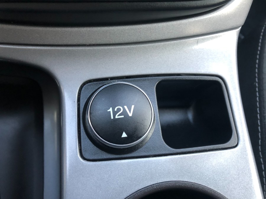 2016 Ford Escape 4WD 4dr SE, available for sale in Bristol, Connecticut | Bristol Auto Center LLC. Bristol, Connecticut 2016 Ford Escape 4WD 4dr SE, available for sale in Bristol, Connecticut | Bristol Auto Center LLC. Bristol, Connecticut